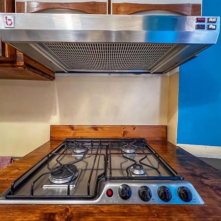 Lovingenoa Old Stone Apartment Ngoại thất bức ảnh