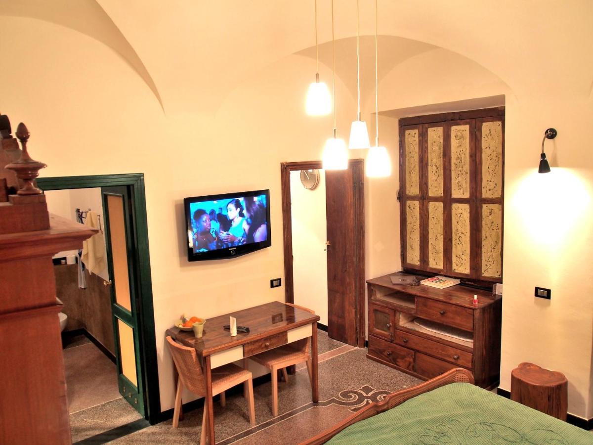 Lovingenoa Old Stone Apartment Ngoại thất bức ảnh