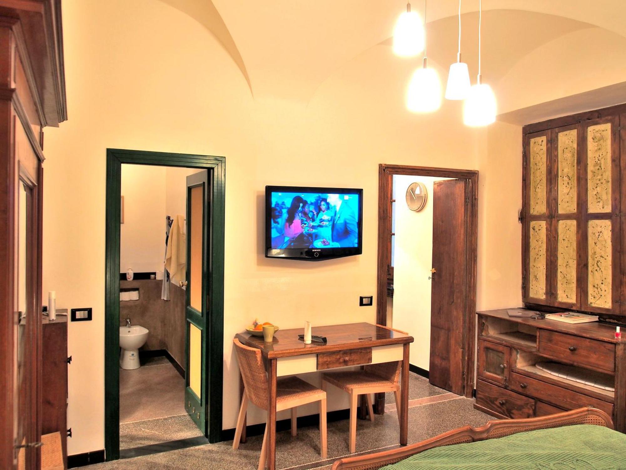 Lovingenoa Old Stone Apartment Phòng bức ảnh