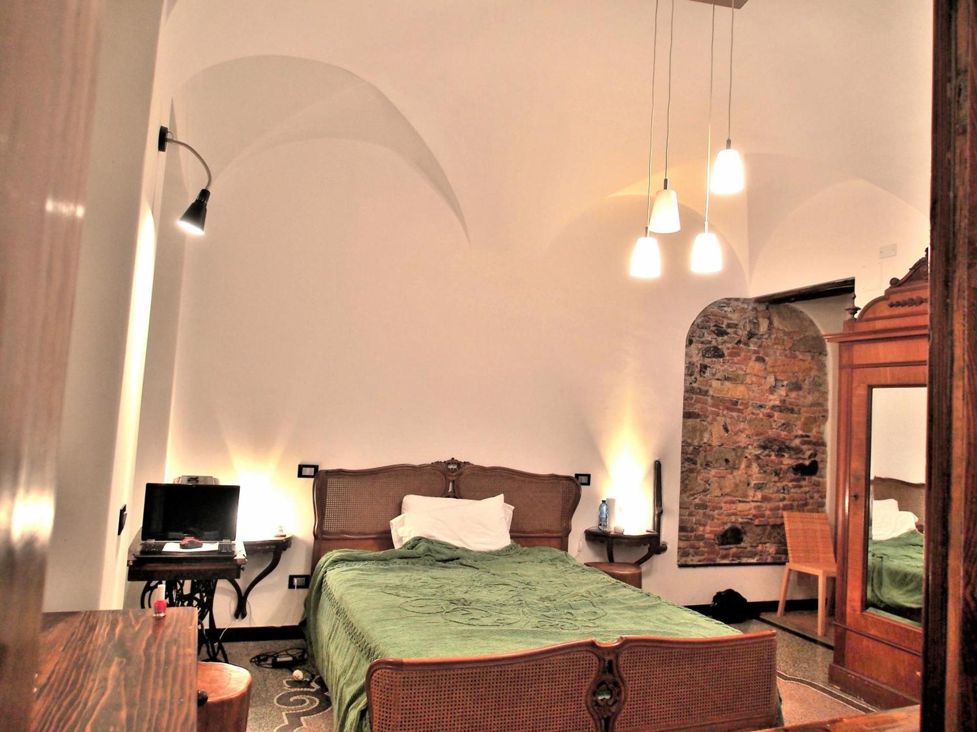 Lovingenoa Old Stone Apartment Phòng bức ảnh