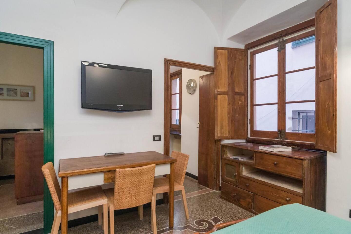 Lovingenoa Old Stone Apartment Ngoại thất bức ảnh