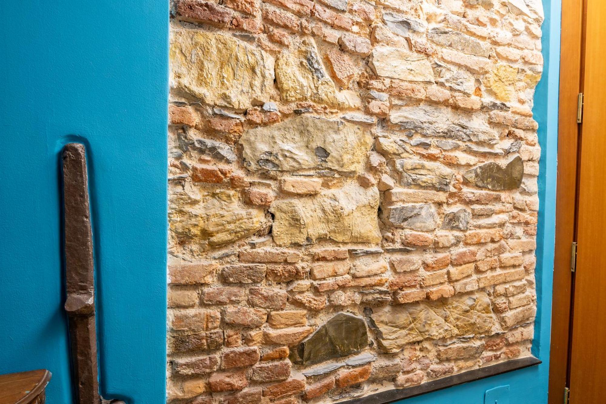 Lovingenoa Old Stone Apartment Ngoại thất bức ảnh
