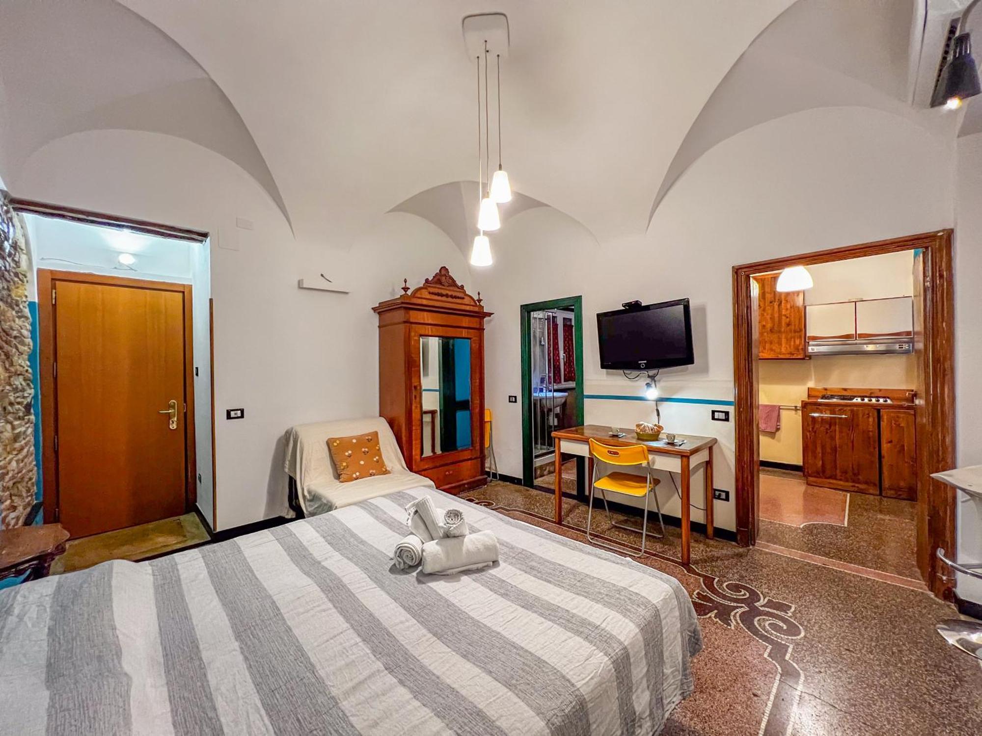 Lovingenoa Old Stone Apartment Ngoại thất bức ảnh