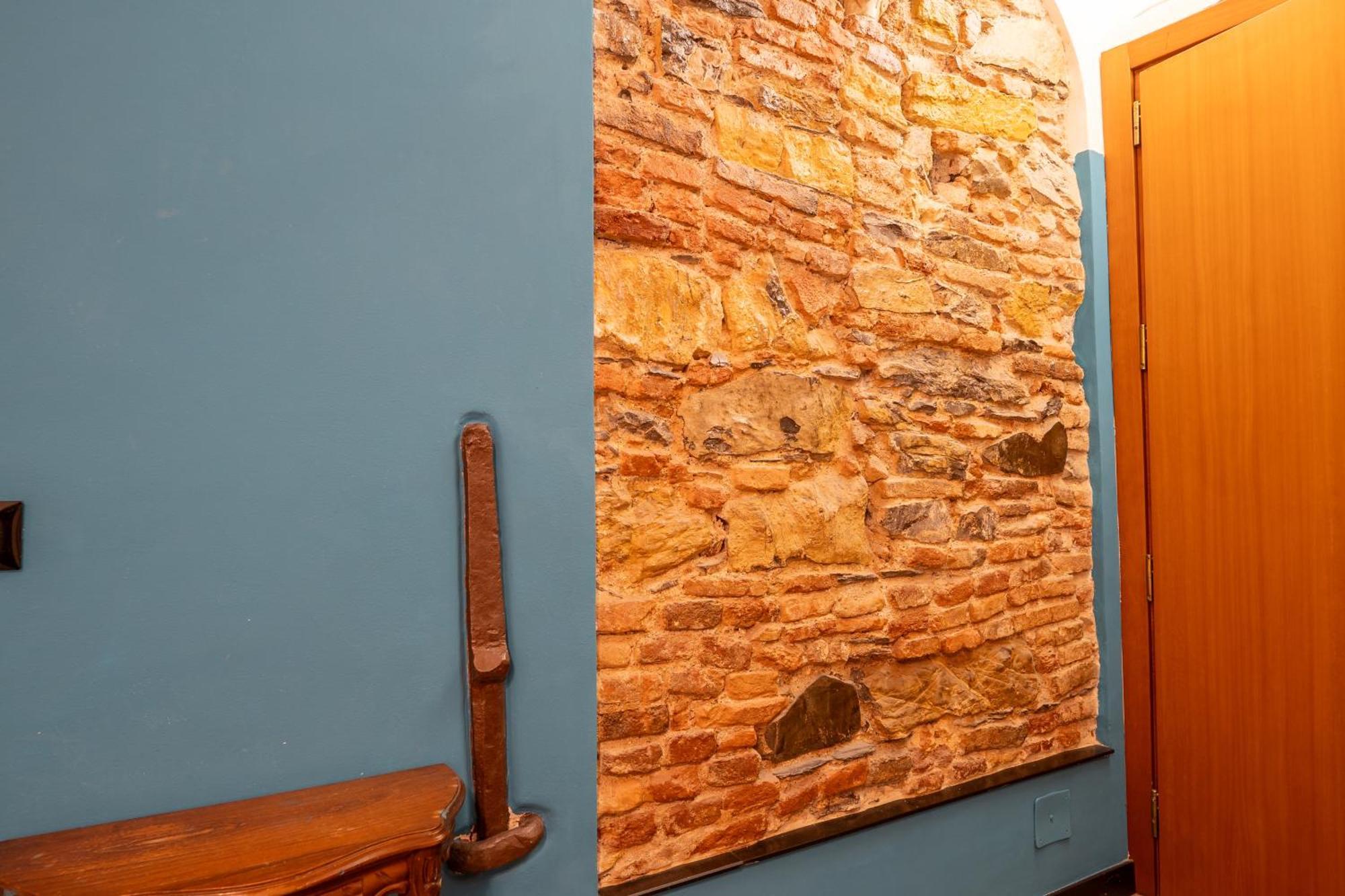 Lovingenoa Old Stone Apartment Ngoại thất bức ảnh