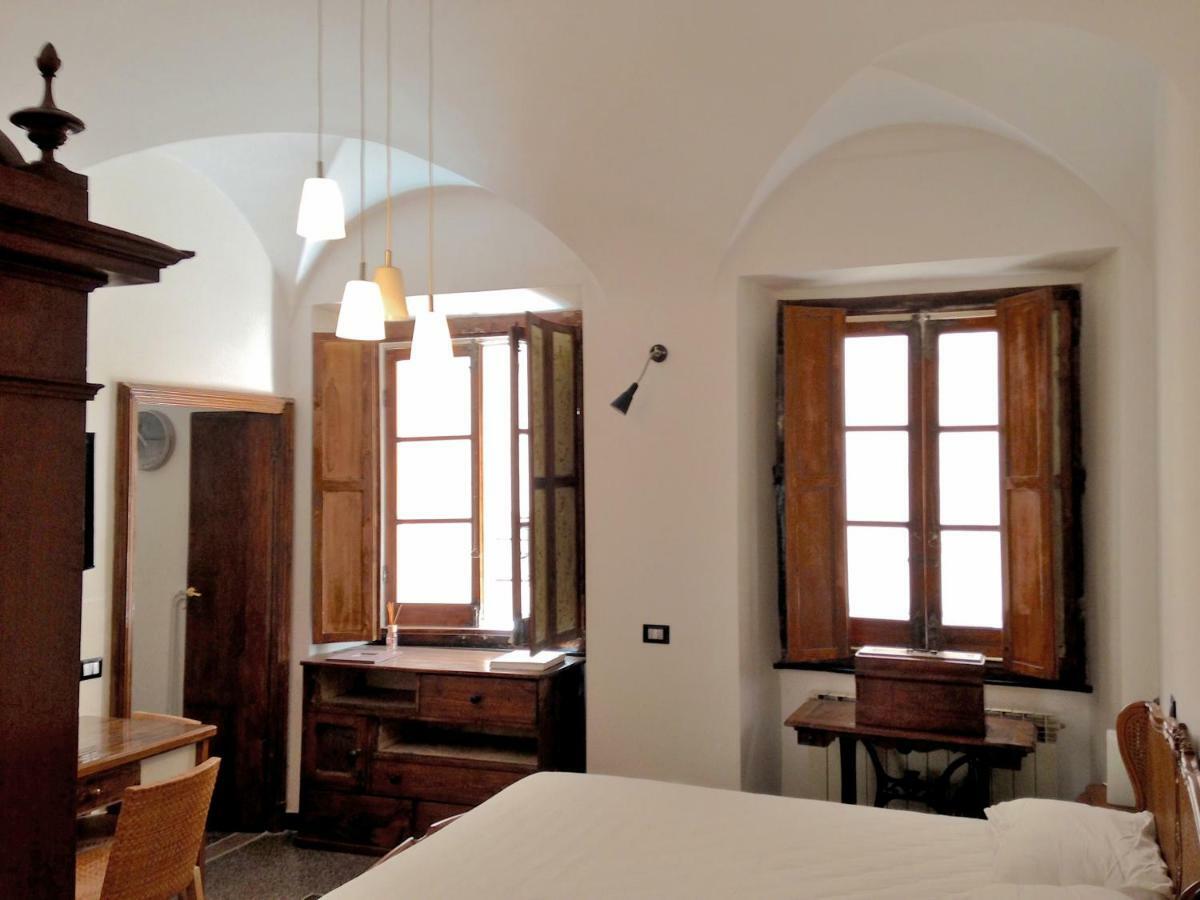 Lovingenoa Old Stone Apartment Ngoại thất bức ảnh